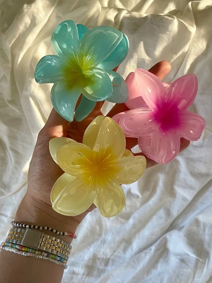 Maui Flower Claw Clips