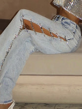 Load image into Gallery viewer, Effortless Rhinestone Detail Jeans